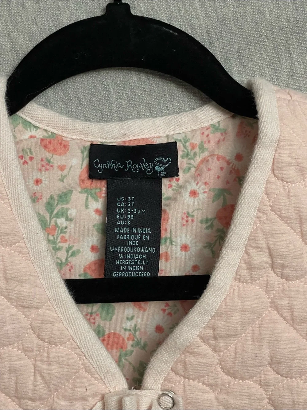Cynthia Rowley Girls Pink Quilted Vest with Bow